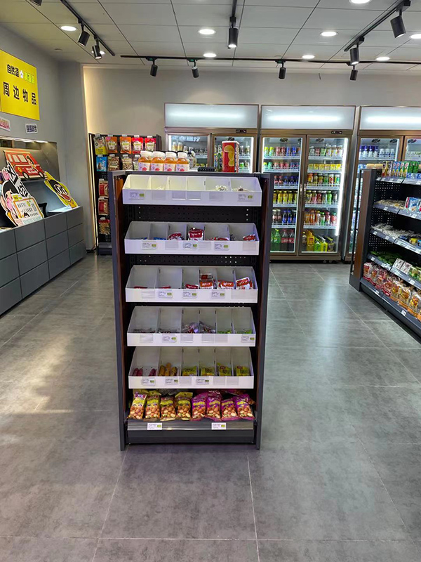 便利店货架